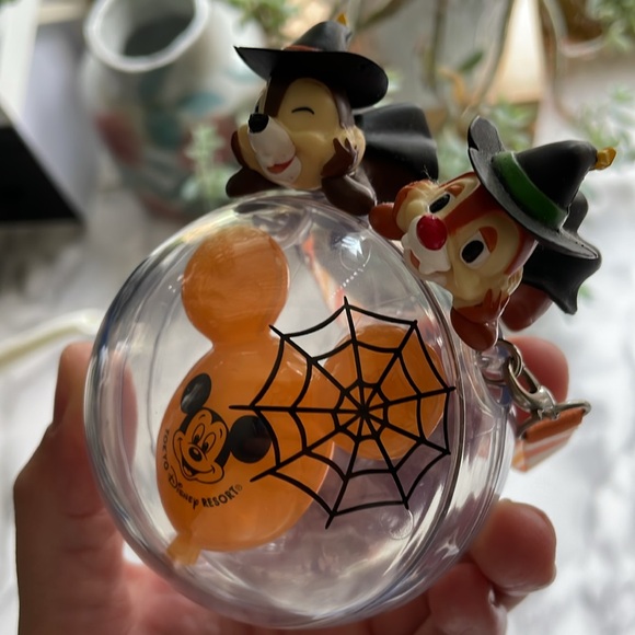 Tokyo Disney Resort Halloween 2022 Chip N Dale Snack Case Orange Mickey Balloon - Picture 2 of 6
